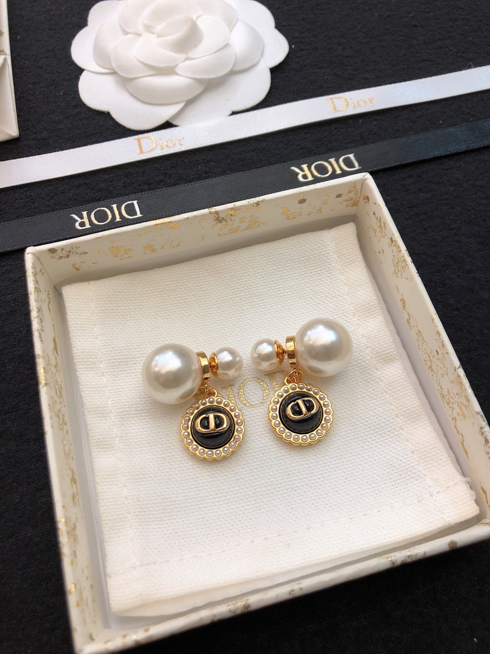18K CD Black Pearls Earrings