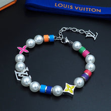 18K Louis MNG Pearls Party Bracelet