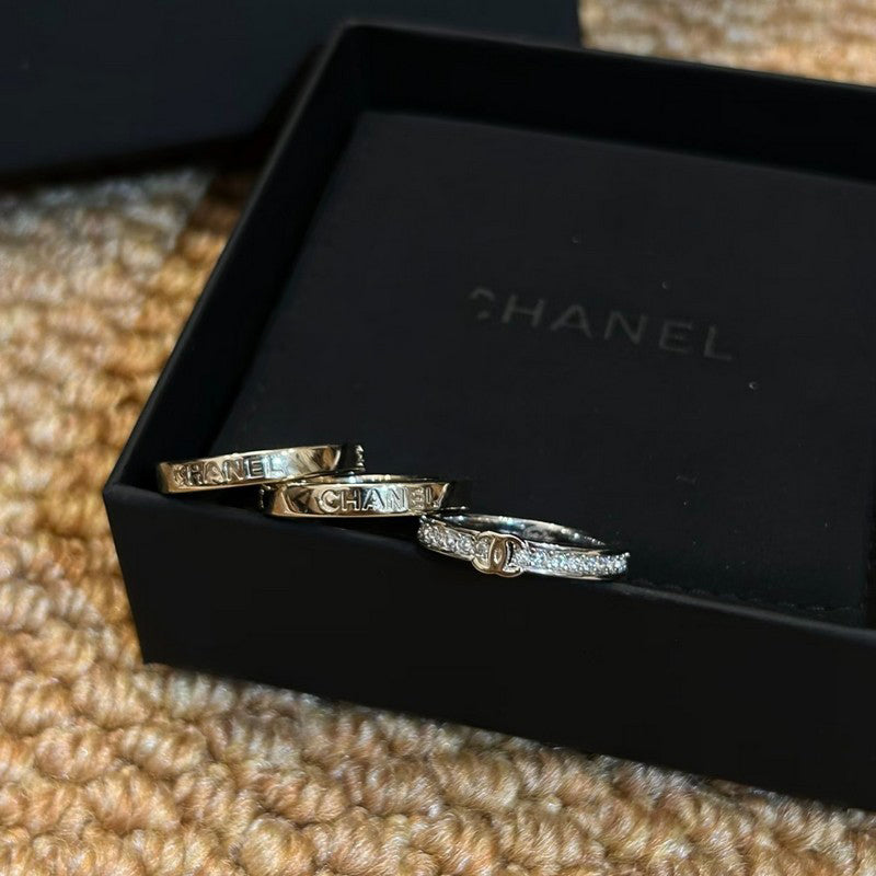 18K CC 26P Diamond Set Ring