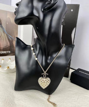 18K CC Heart Necklace