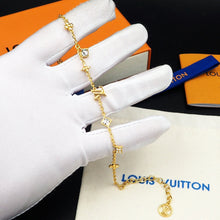 18K Louis In The Sky Bracelet