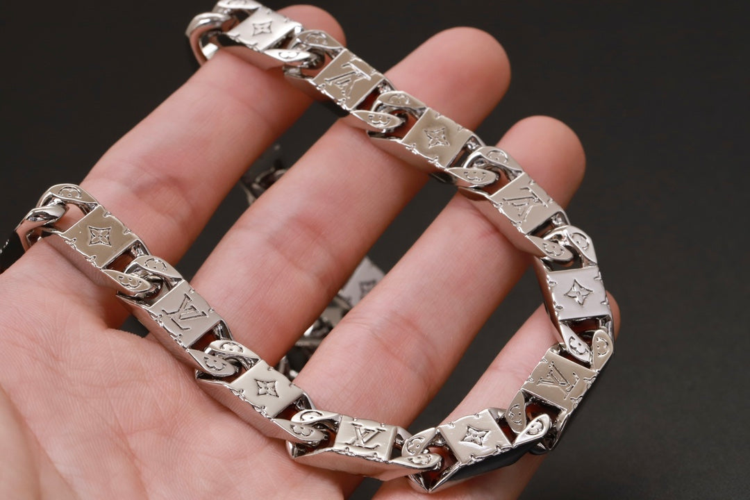 18K Louis Monogram Tied Up Necklace