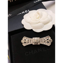 18K CC Bow Tie Diamond Brooch