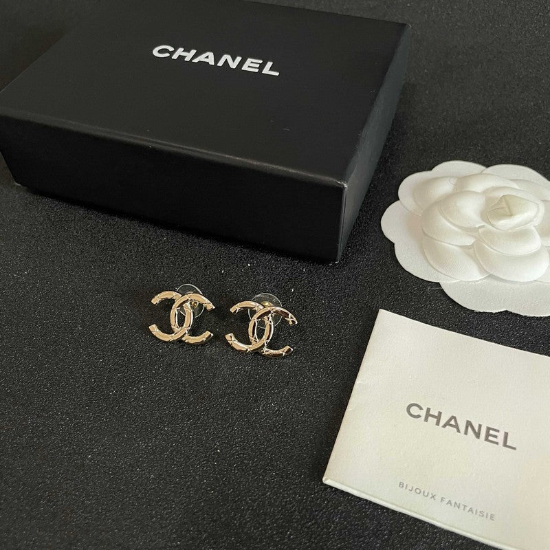 18K CC Vintage Gold Earrings