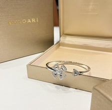 18K Fiorever Diamonds Bracelet