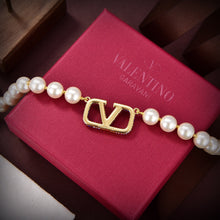 18K Garavani VLogo Signature Necklace