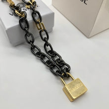 18K Ver Triomphe Chain Necklace