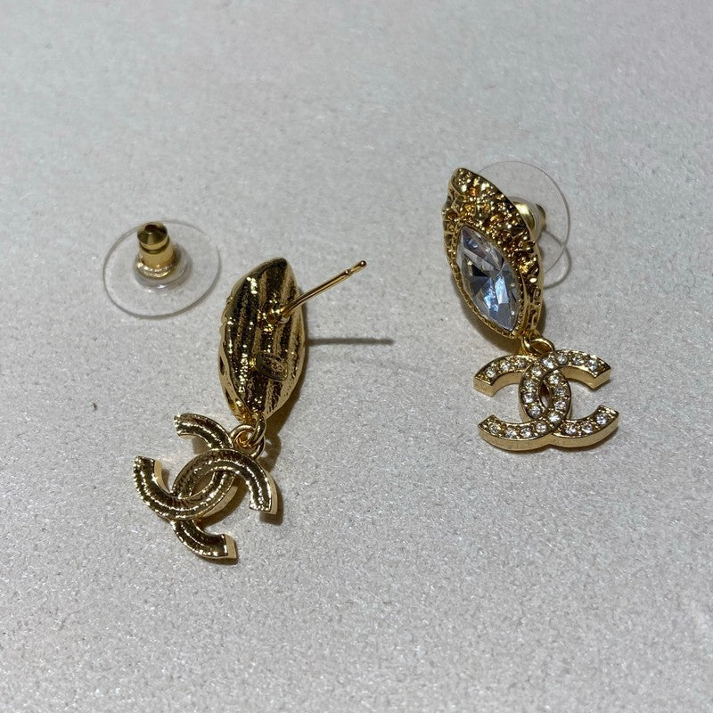 18K CC Diamond Gold Pendant Earrings