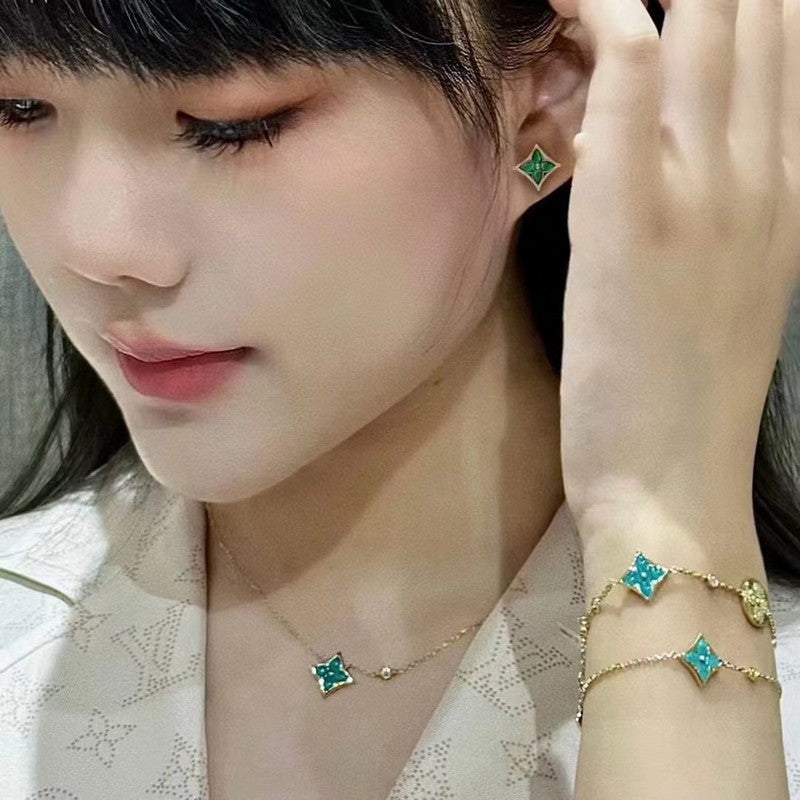 18K Louis Blue Color Blossom BB Star Earrings