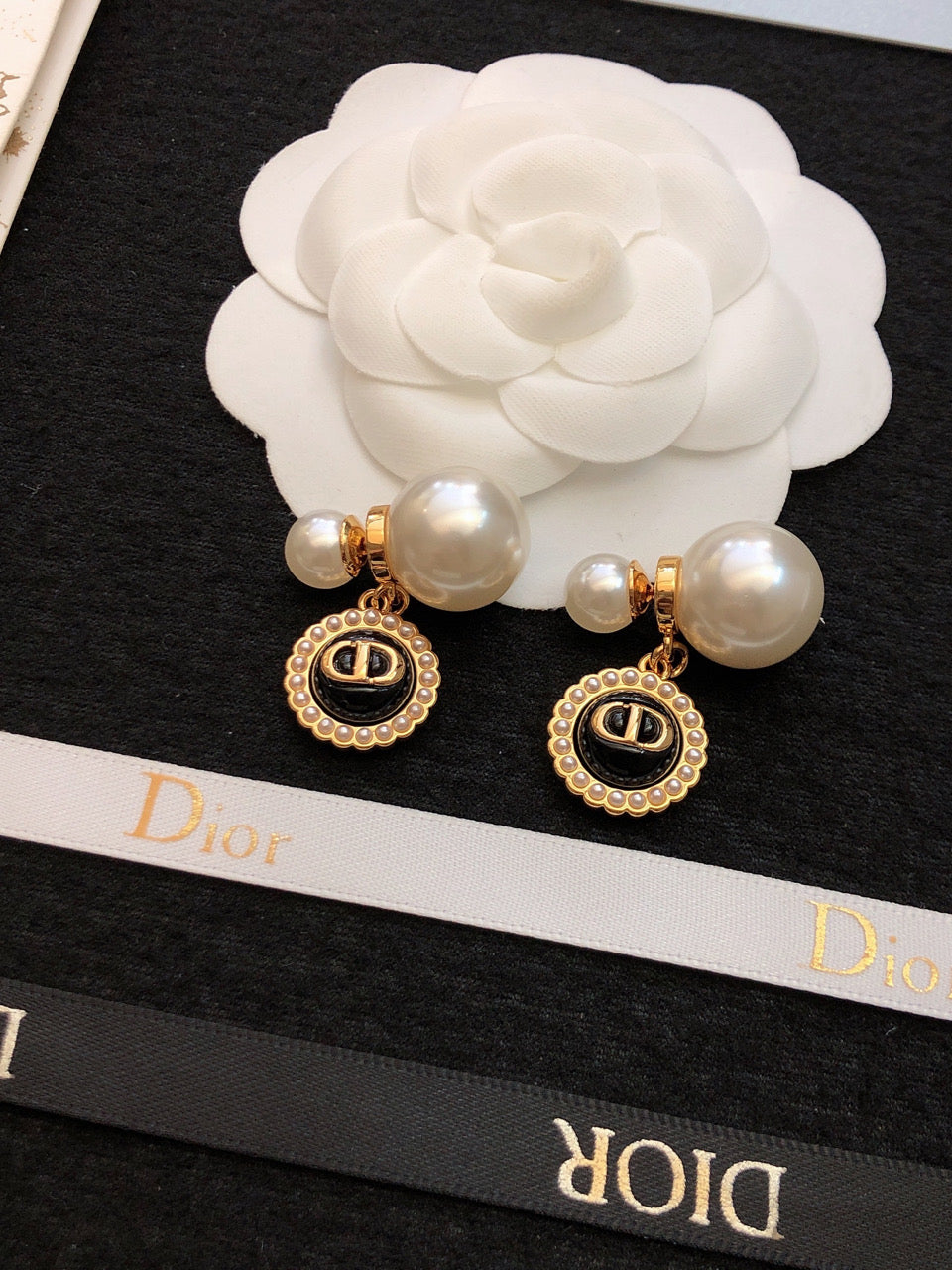 18K CD Black Pearls Earrings