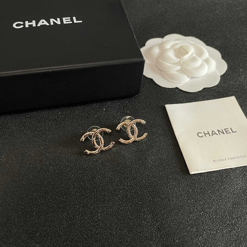 18K CC Vintage Gold Earrings