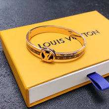 18K Louis Vintage Bracelet