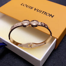 18K Louis Vintage Bracelet