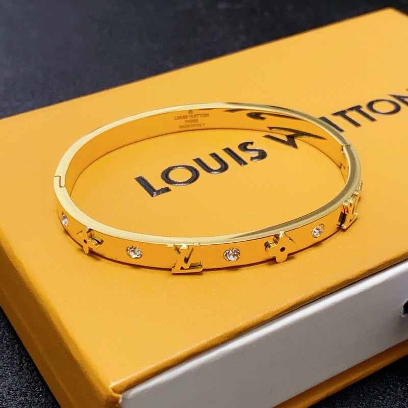 18K Louis Pave Diamond Gold Bracelet