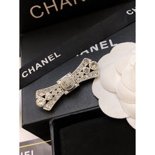 18K CC Bow Tie Diamond Brooch