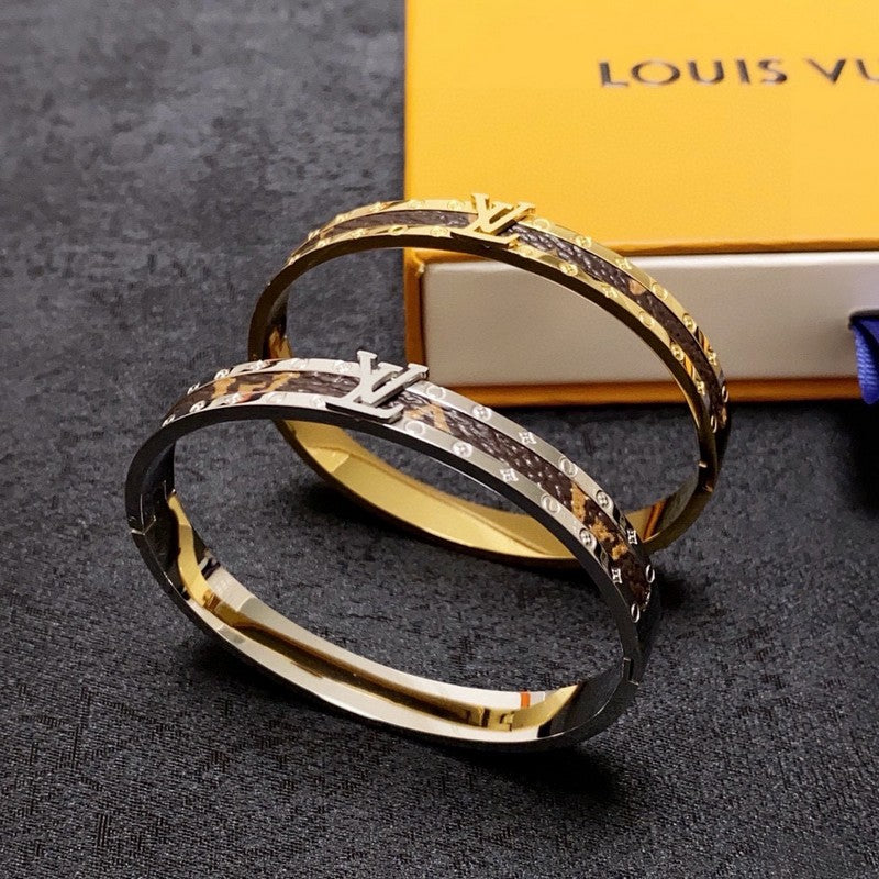 18K Louis Brown Gold Bracelet