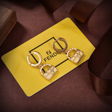 18K Bag Pendant Pearls Earrings