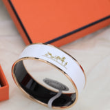 18K Enamel Cal¨¨che Wide Bangle H Bracelet
