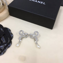 18K CC Bow Tie Diamonds Earrings