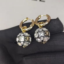 18K CC Round Crystals Earrings