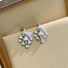 18K Divas' Dream Diamonds Earrings