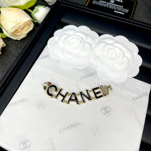 18K CC Letter Brooch