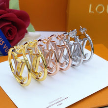 18k Louis Louise Hoop Pearls Earrings