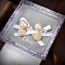 18K CD Pearls Earrings