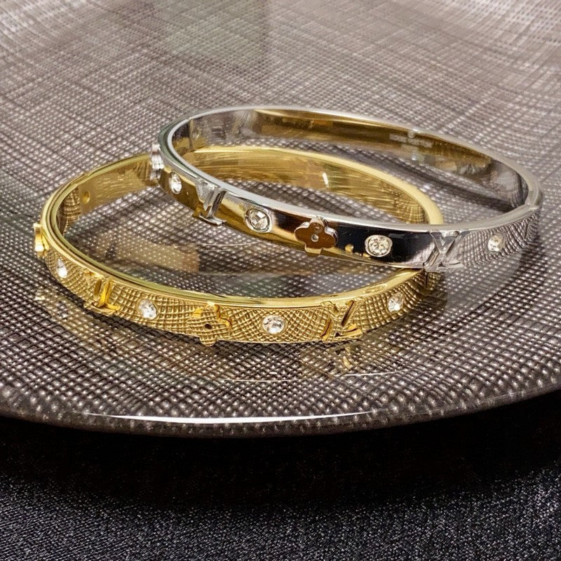 18K Louis Pave Diamond Gold Bracelet