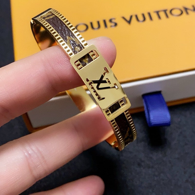 18K Louis Vintage Brown Gold Bracelet