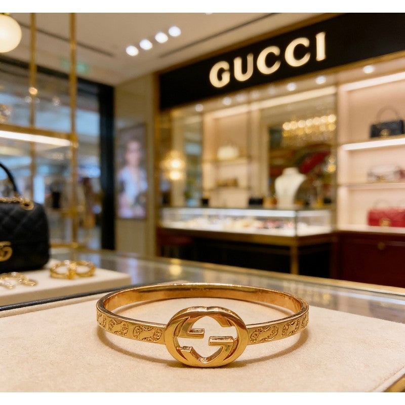 18K GG Interlocking G Gold Bracelet