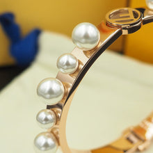 18K F Pearls Bracelet