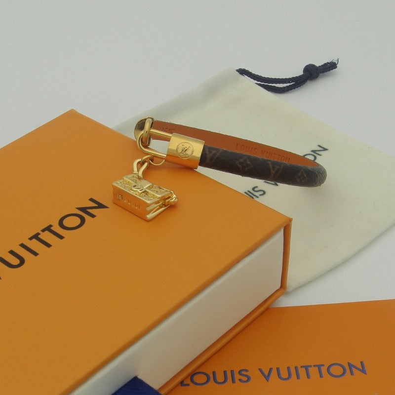 18K Louis Dauphine Charm Bracelet