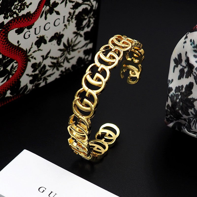 18K GG Cuff Bracelet