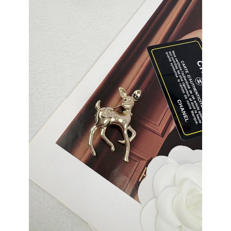 18K CC Deer Gold Brooch