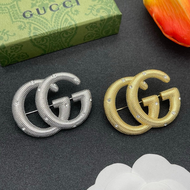 18K GG Gold Diamond Brooch