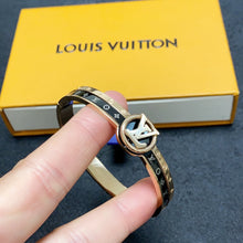 18K Louis Vintage Bracelet