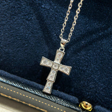 18K Diamond Pendants Necklace