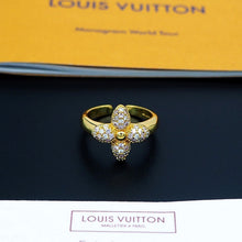 18K Louis Louisa Ring