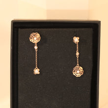 18K CC Camellia Earrings