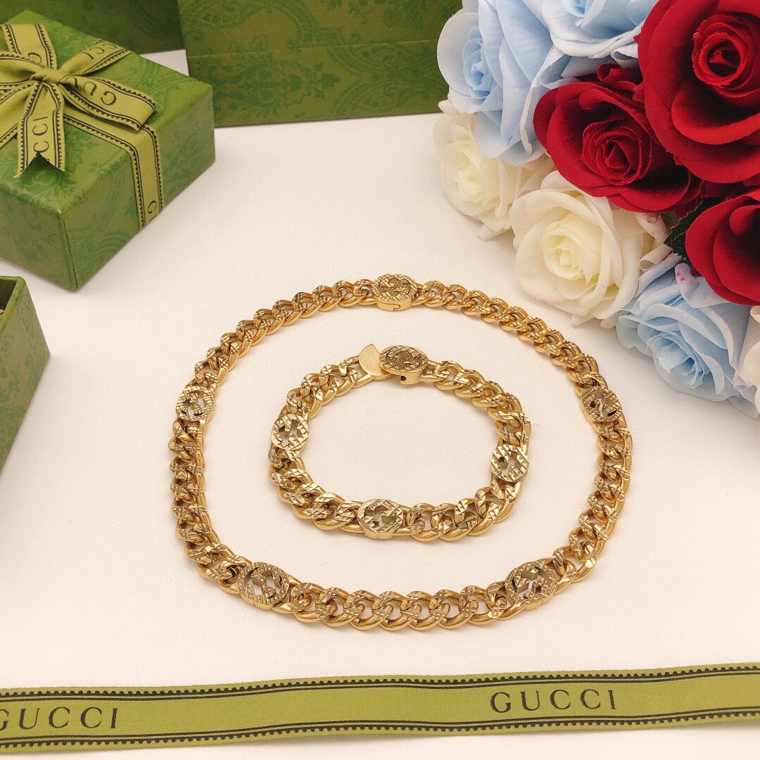 18K GG Chain Necklace