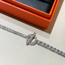 18K Finesse Link Diamond H Bracelet