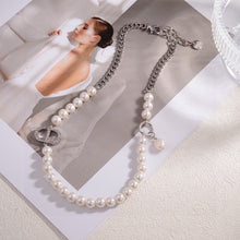 18K CD 30 Montaigne Pearls Necklace