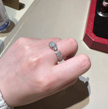 18K Panthère De Diamond Ring