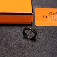 Clic HH So Black Ring