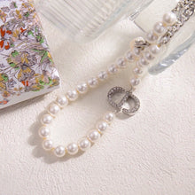 18K CD 30 Montaigne Pearls Necklace