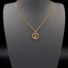 18K Louis Louise By Night Necklace