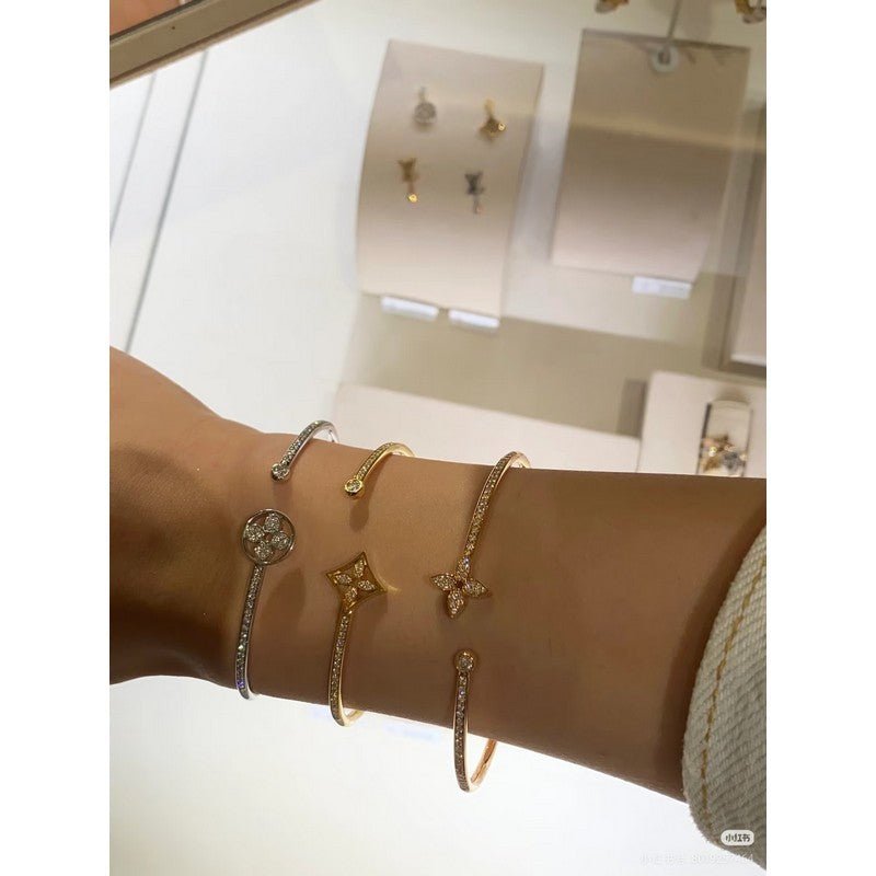 18K Louis Blossom Gold Bracelet