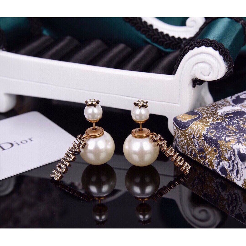 18K CD J'Adior Pearl Earrings