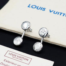 18K Louis Studs Earrings